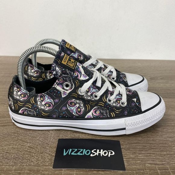 converse sugar skull cats